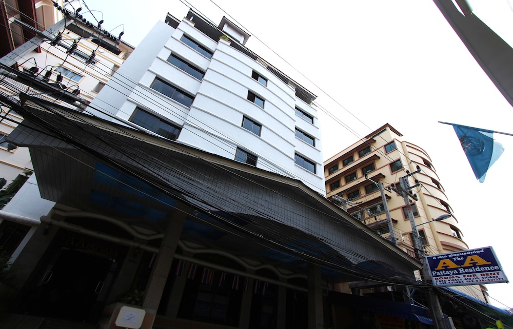 Aa Pattaya Residence photo3