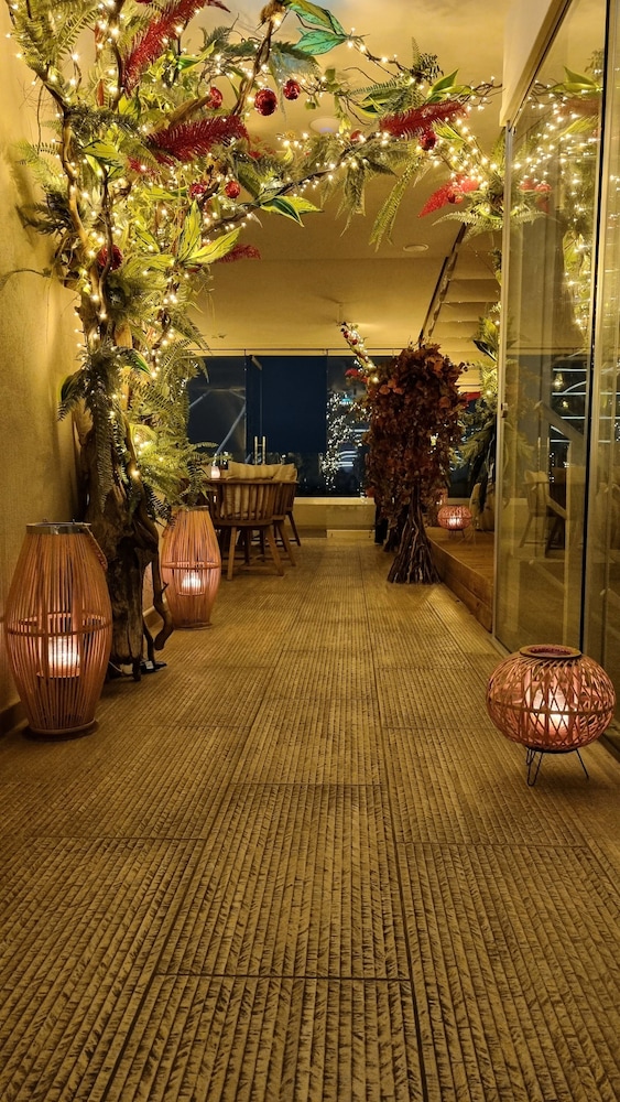 Green Suites Boutique Hotel 44/50