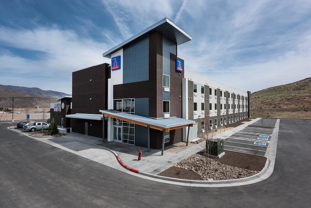 Studio6 Mccarran, NV - Sparks - Tahoe - Reno Industrial Center 46/49
