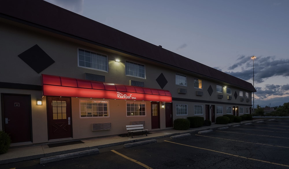 Americas Best Value Inn Dayton Huber Heights 7/28