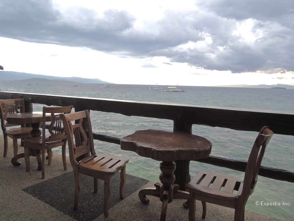 Loves Beach And Dive Resort 30/37