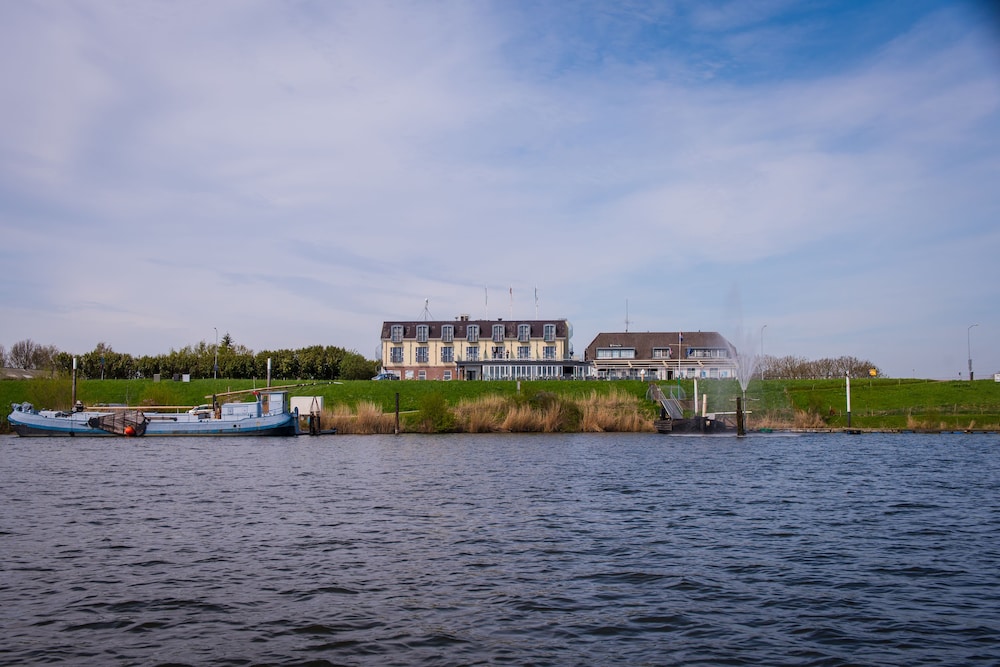 HOTEL RESTAURANT ZALEN HOOGEERD 44/49
