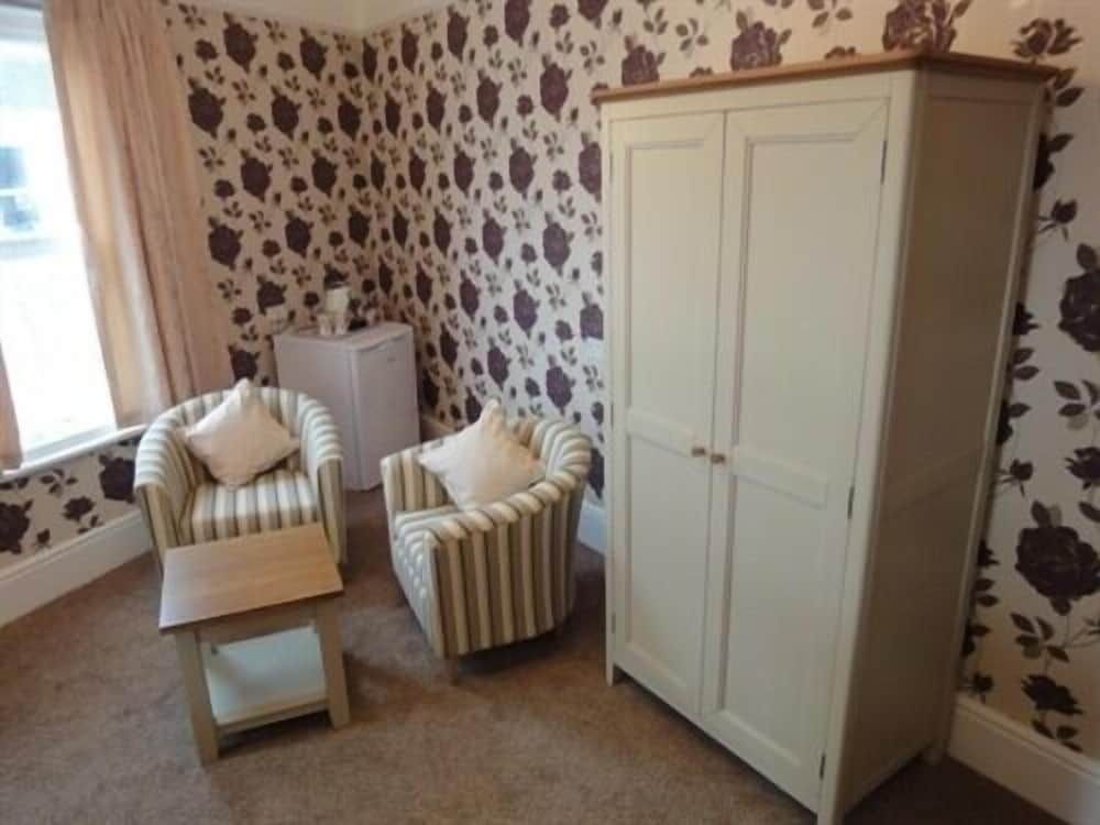Brooke House 21/44