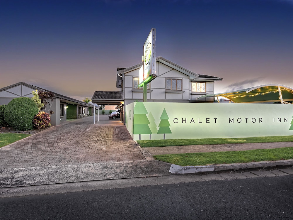 Chalet Motor Inn 5/41