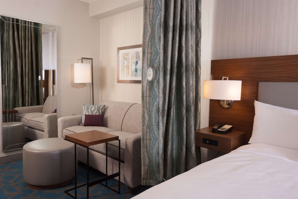 Home2 Suites By Hilton Atlanta Perimeter Center 17/56