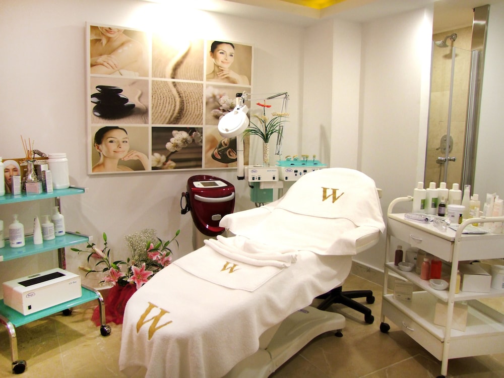 Wise Boutique Hotel & Spa 42/65