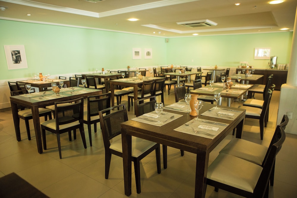 Bahia Plaza Hotel 36/66