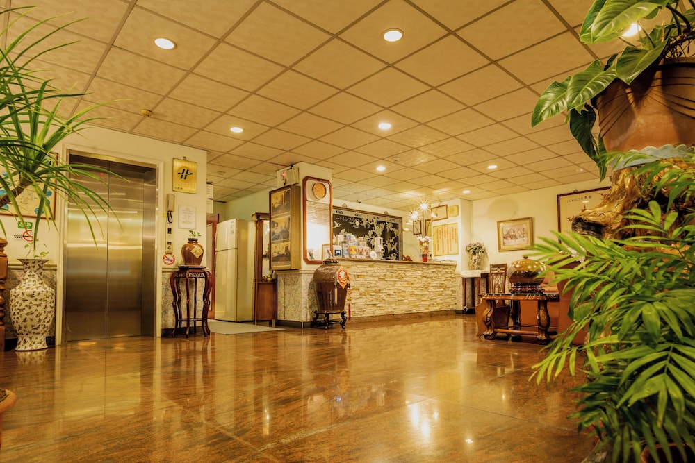 Shih Liang Hotel 11/50
