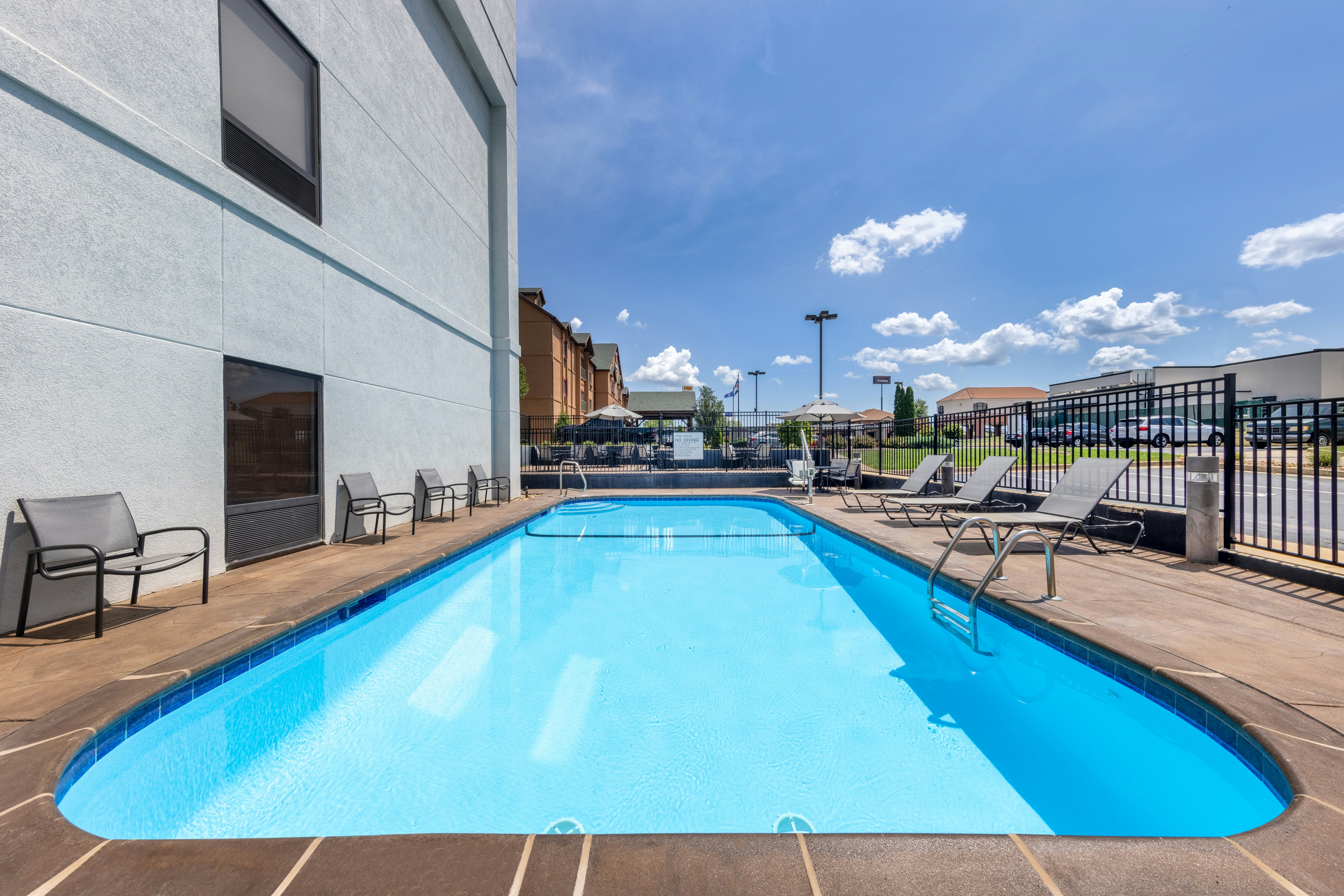 Hampton Inn St Robert Ft Leonard Wood 27/50