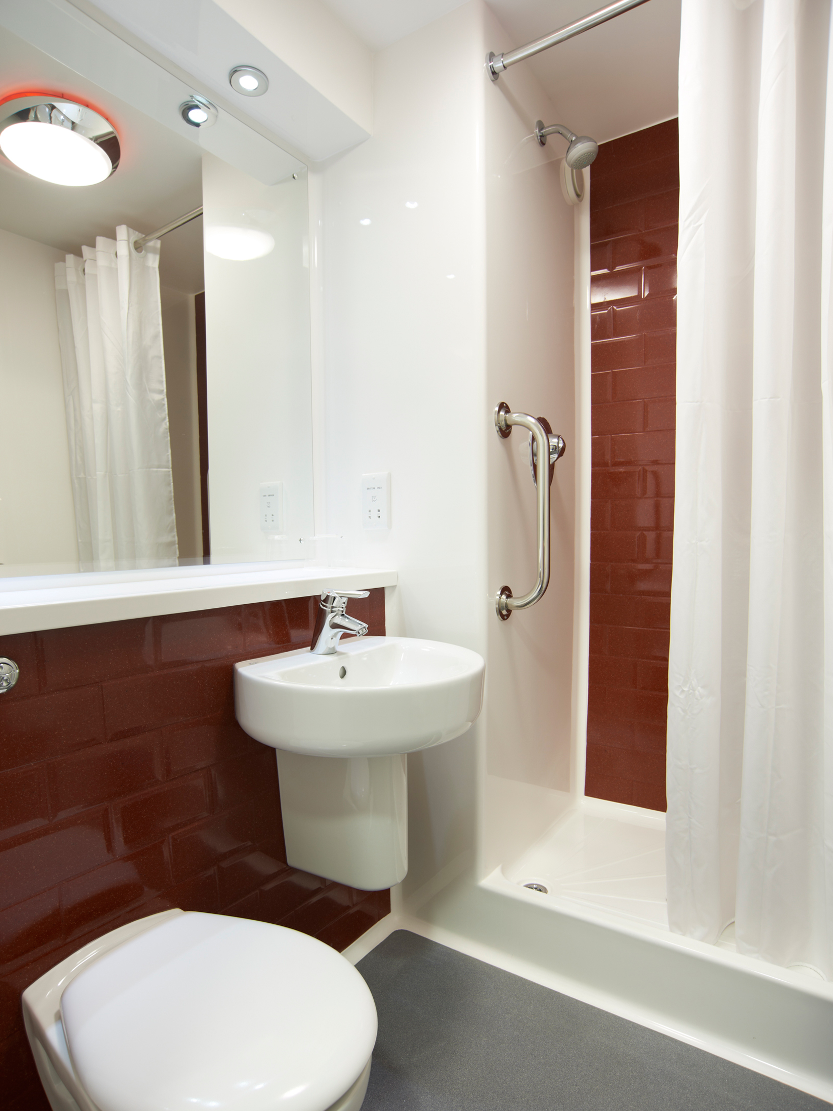 Travelodge Birmingham Central Bull Ring 40/41