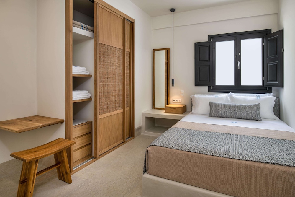Venus Sunrise Suites and Villas 46/64