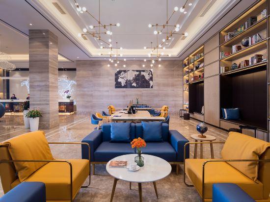 Kyriad Marvelous Hotel Chengdu Wuhou Shuangnan 14/34