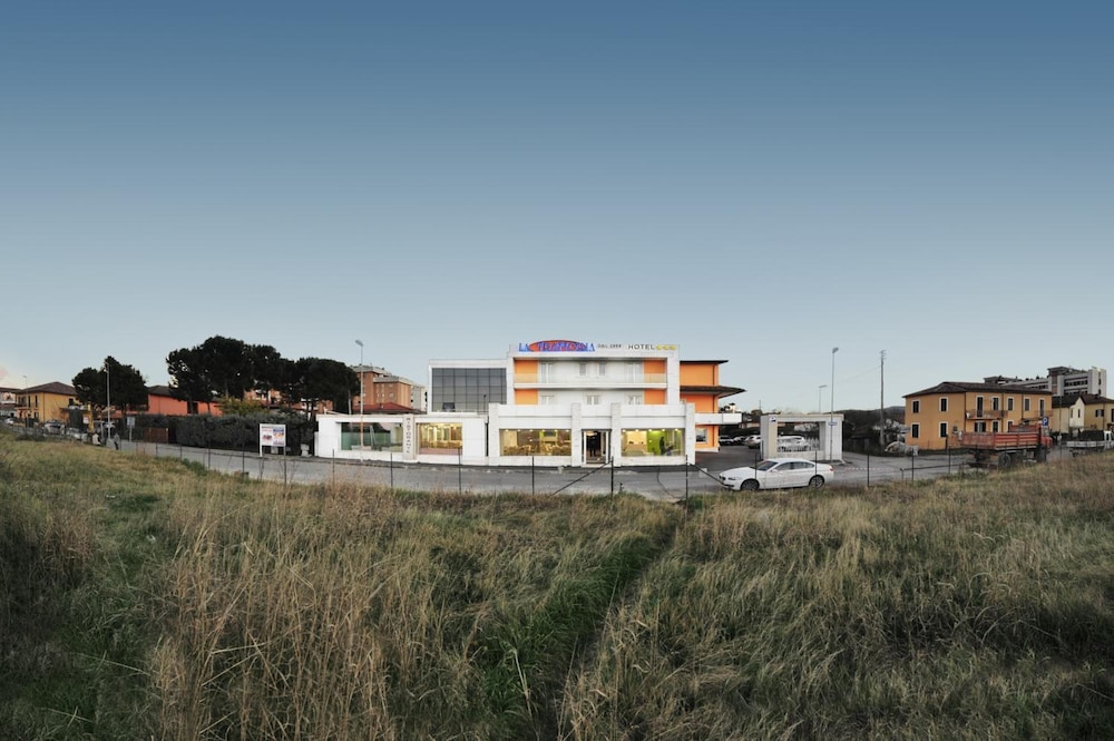 Hotel Testani 44/50