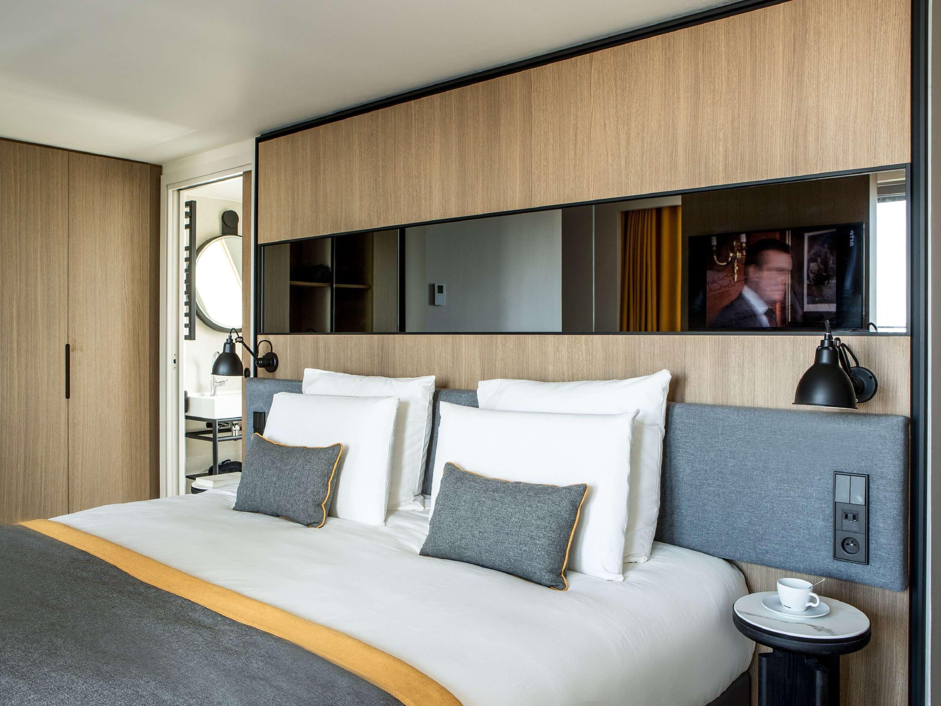 PRIVILEGE, DOUBLE BED, BALCONY