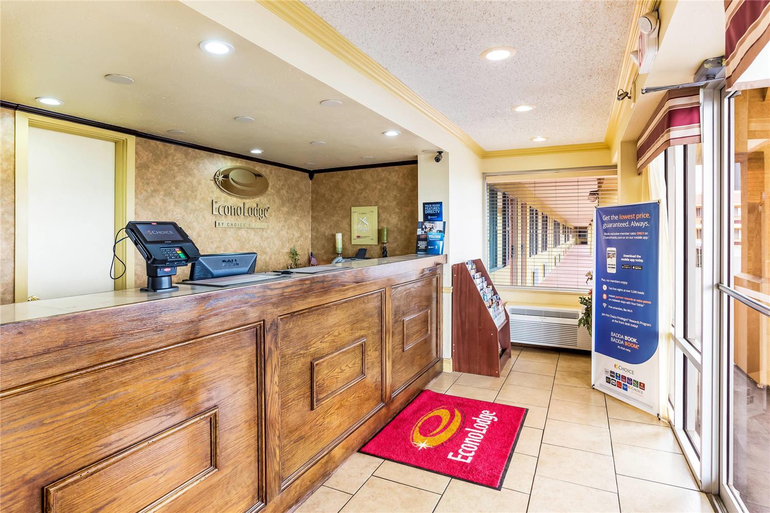 Econo Lodge McAlester 3/27
