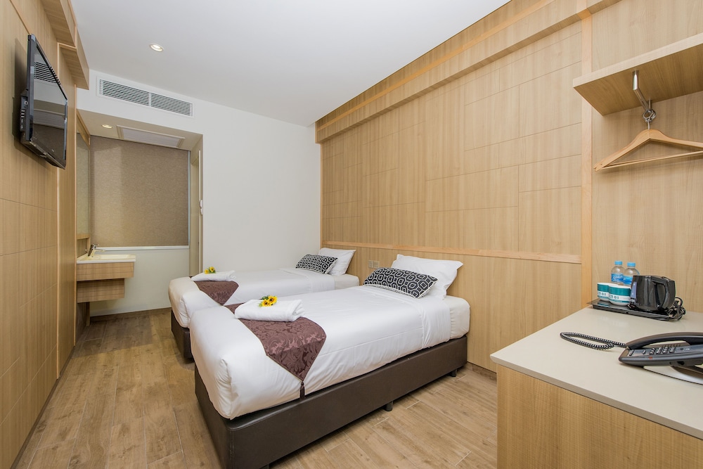 Hotel 81 Premier Star 19/33