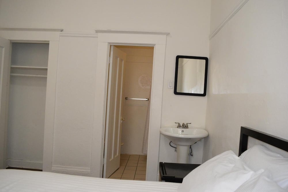 Hotel Ikon 21/52