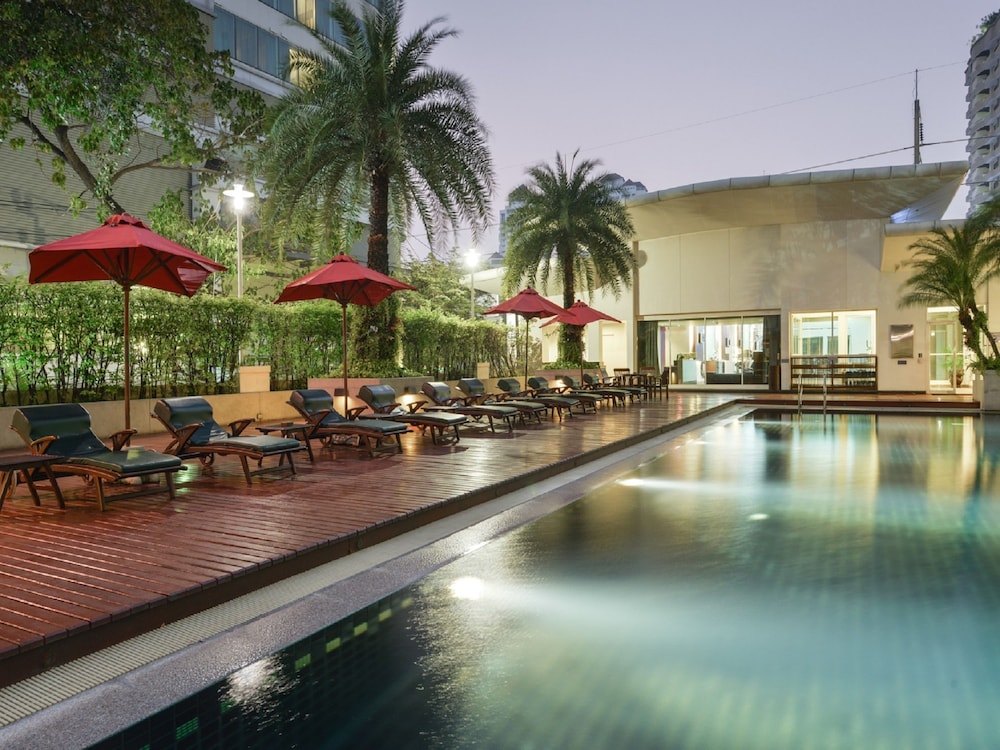 Centre Point Sukhumvit Thong Lo photo1