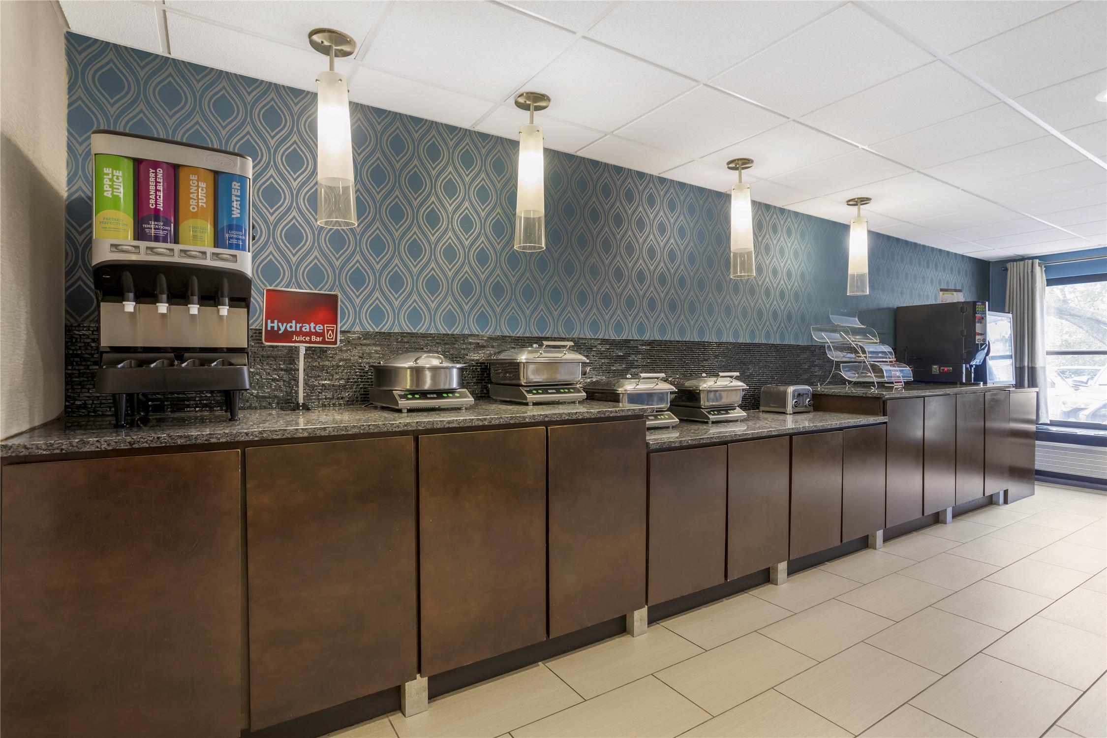 Best Western Plus Tallahassee North Hotel 8/56