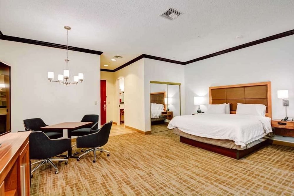 Hampton Inn Palm Beach Gardens 9/42