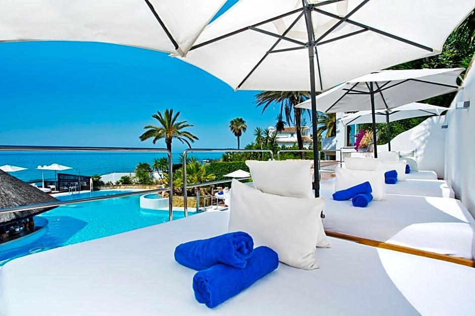El Oceano Beach Hotel 30/57