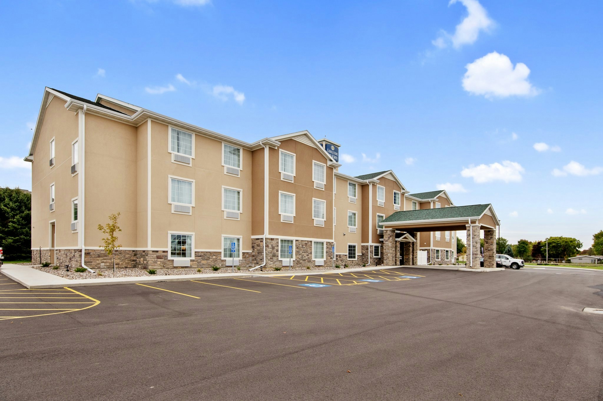 Cobblestone Hotel & Suites - Austin 42/50