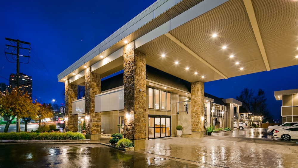 Best Western Plus Burnaby Hotel 1/76