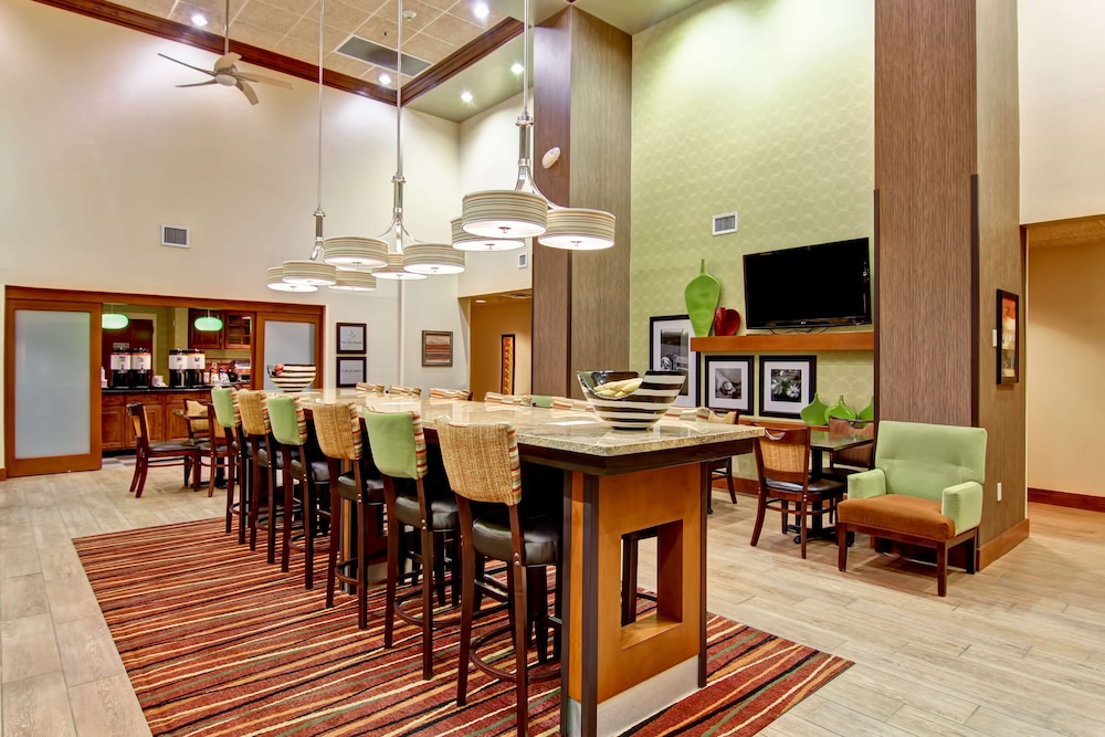 Hampton Inn Suites Leesburg 47/60