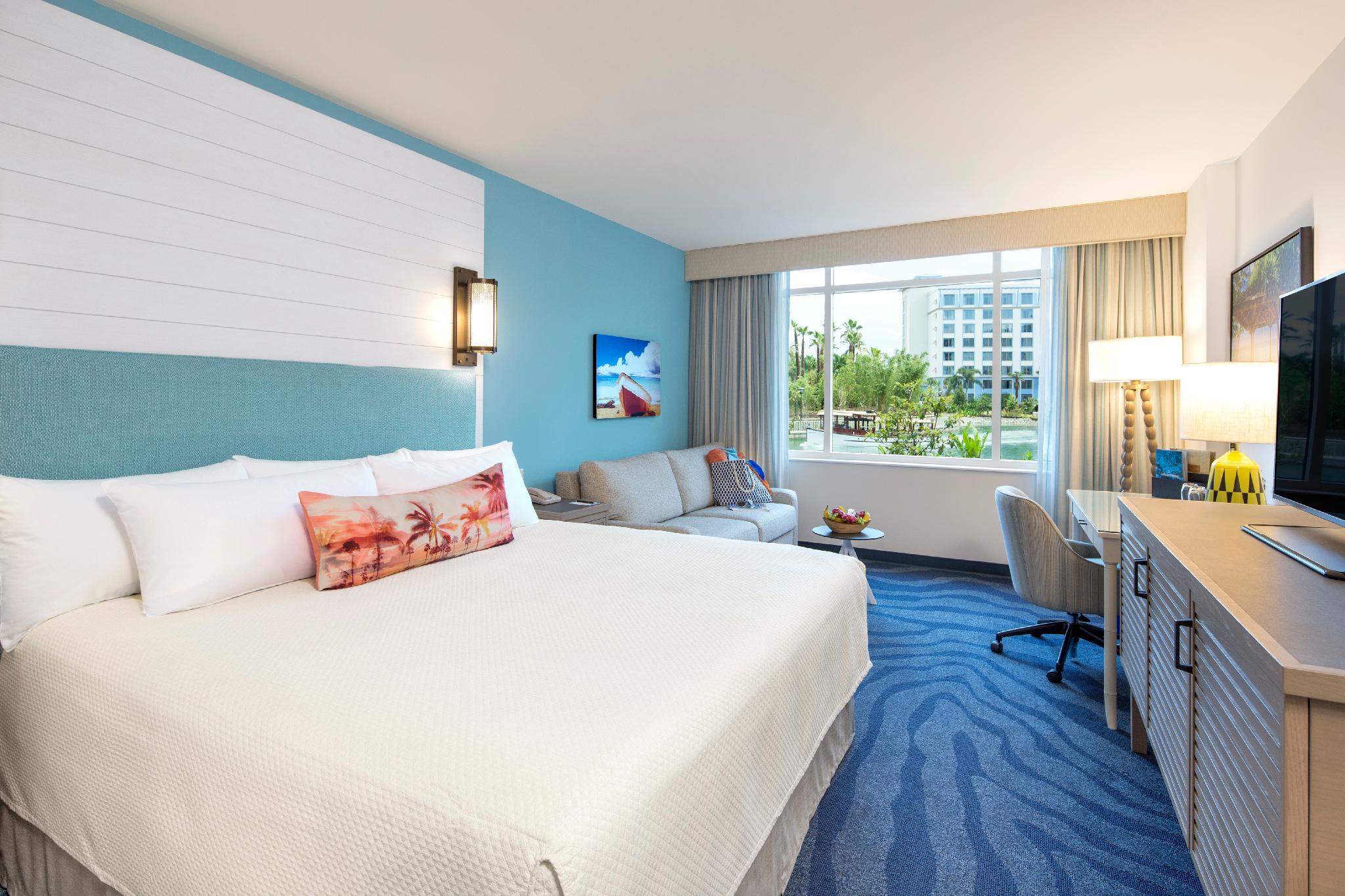 Hospitality, Suite, King Bed, Sofa