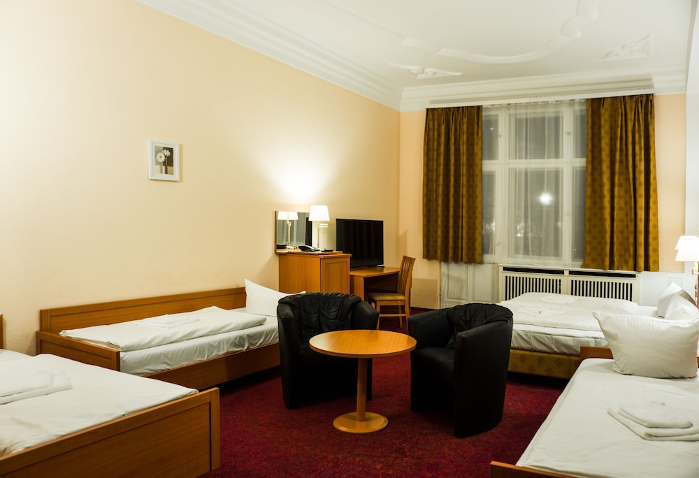 Hotel Aster 45/64