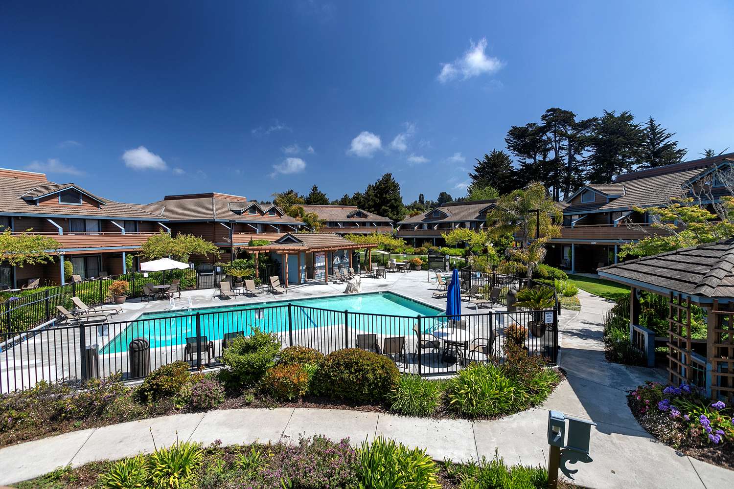 Seacliff Inn Aptos, Tapestry Collection by Hilton in APTOS - CA