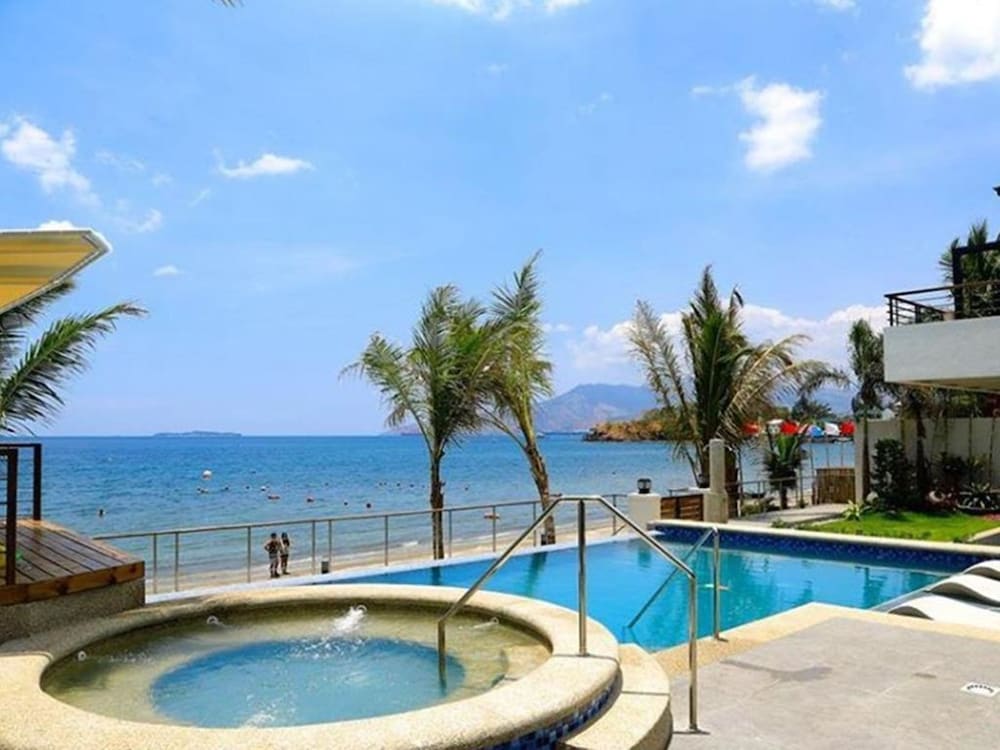 Icove Beach Hotel 34/38