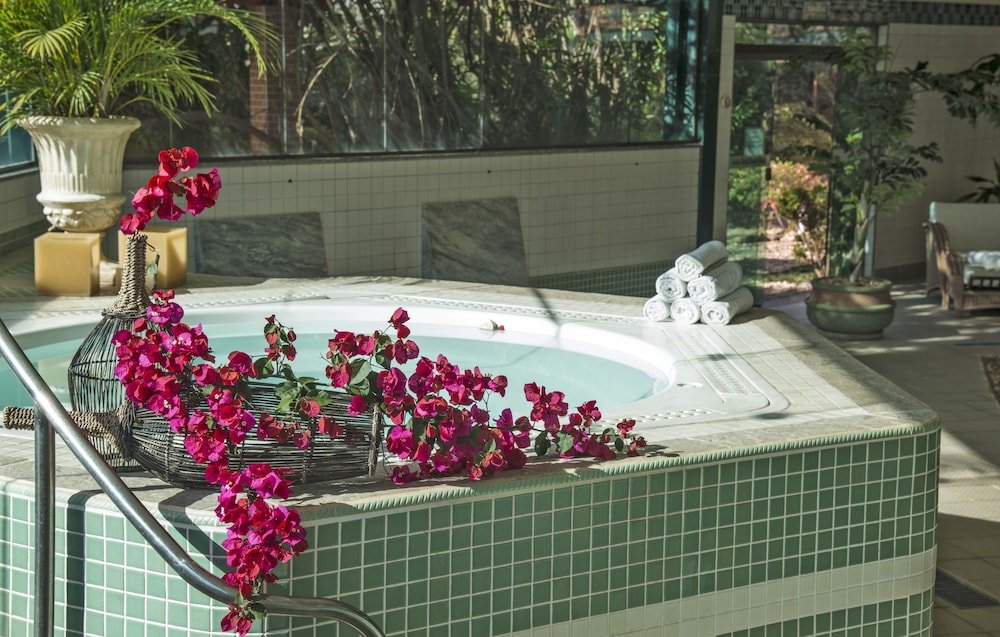 Oscar Inn Eco Resort 48/65