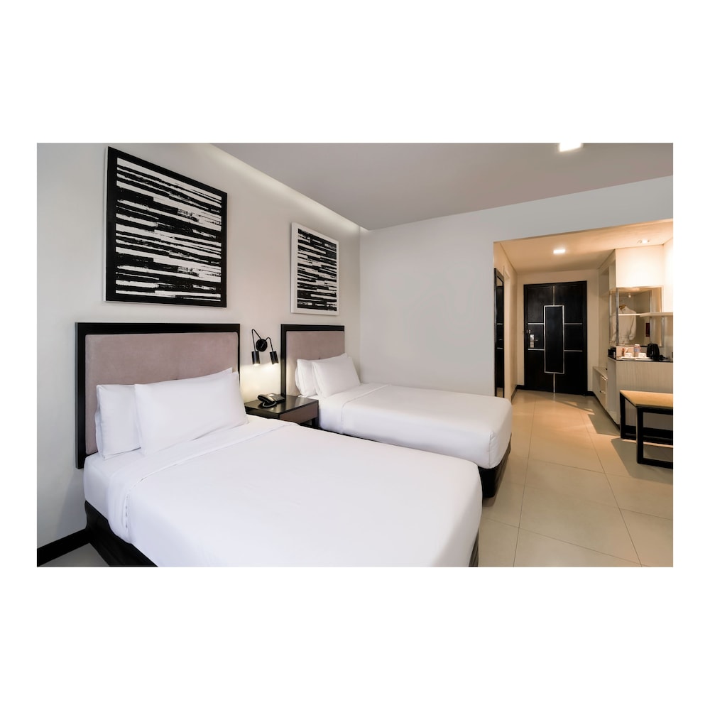 Summit Hotel Magnolia 21/70