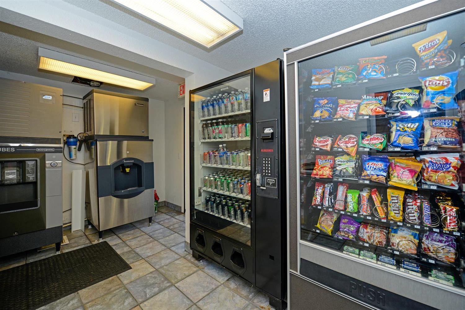 Americas Best Value Inn Suites Jackson Mi 15/18
