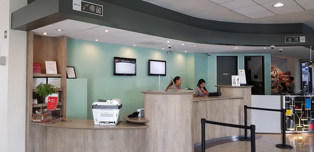Ibis Monterrey Valle 6/50
