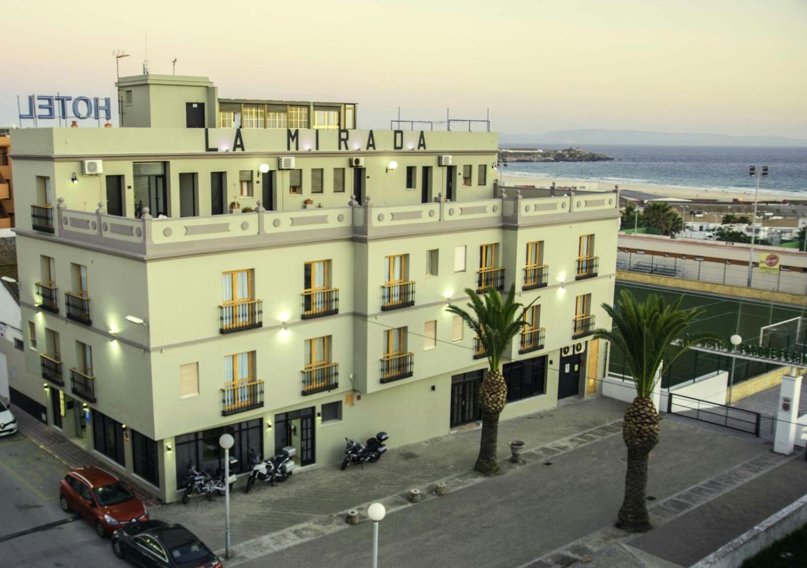 Hotel La Mirada 3/57