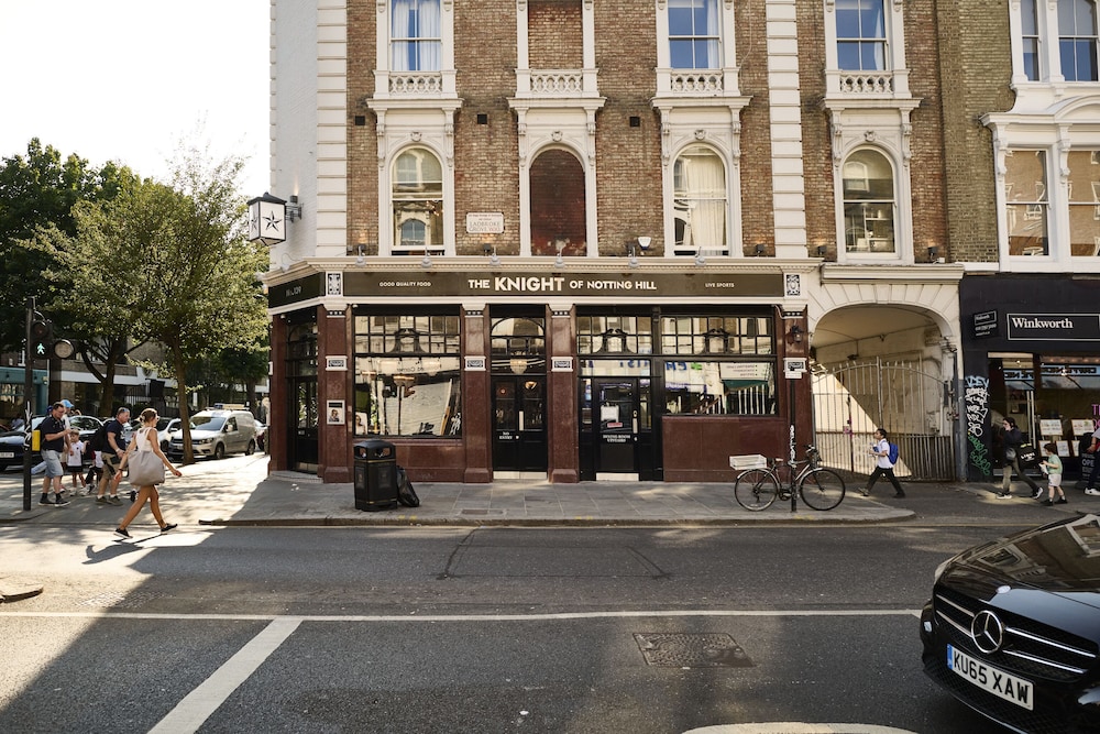 The Knight of Notting Hill 44/50