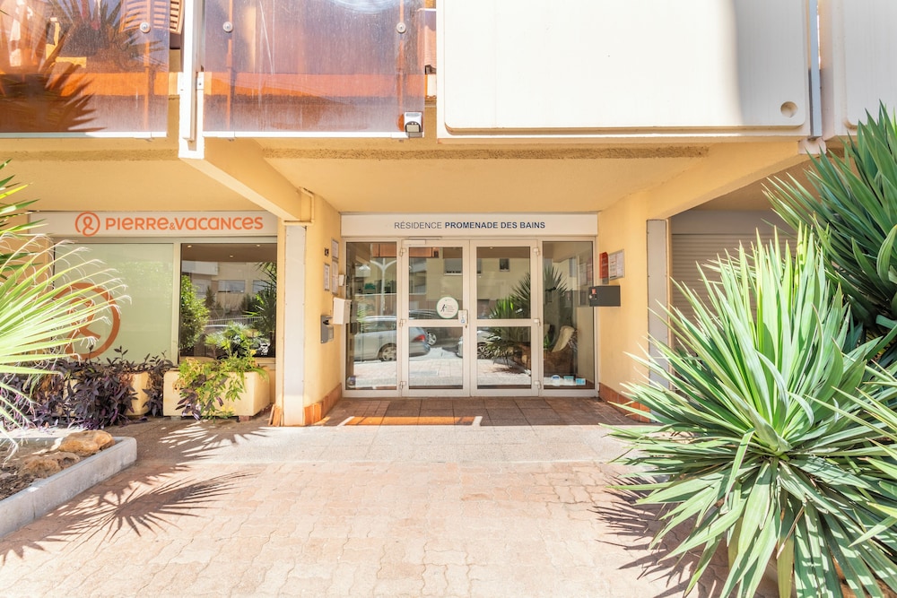 Pierre Vacances Residence Promenade Des Bains 6/42