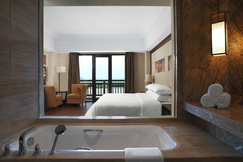 Sheraton Changbaishan Resort 15/32