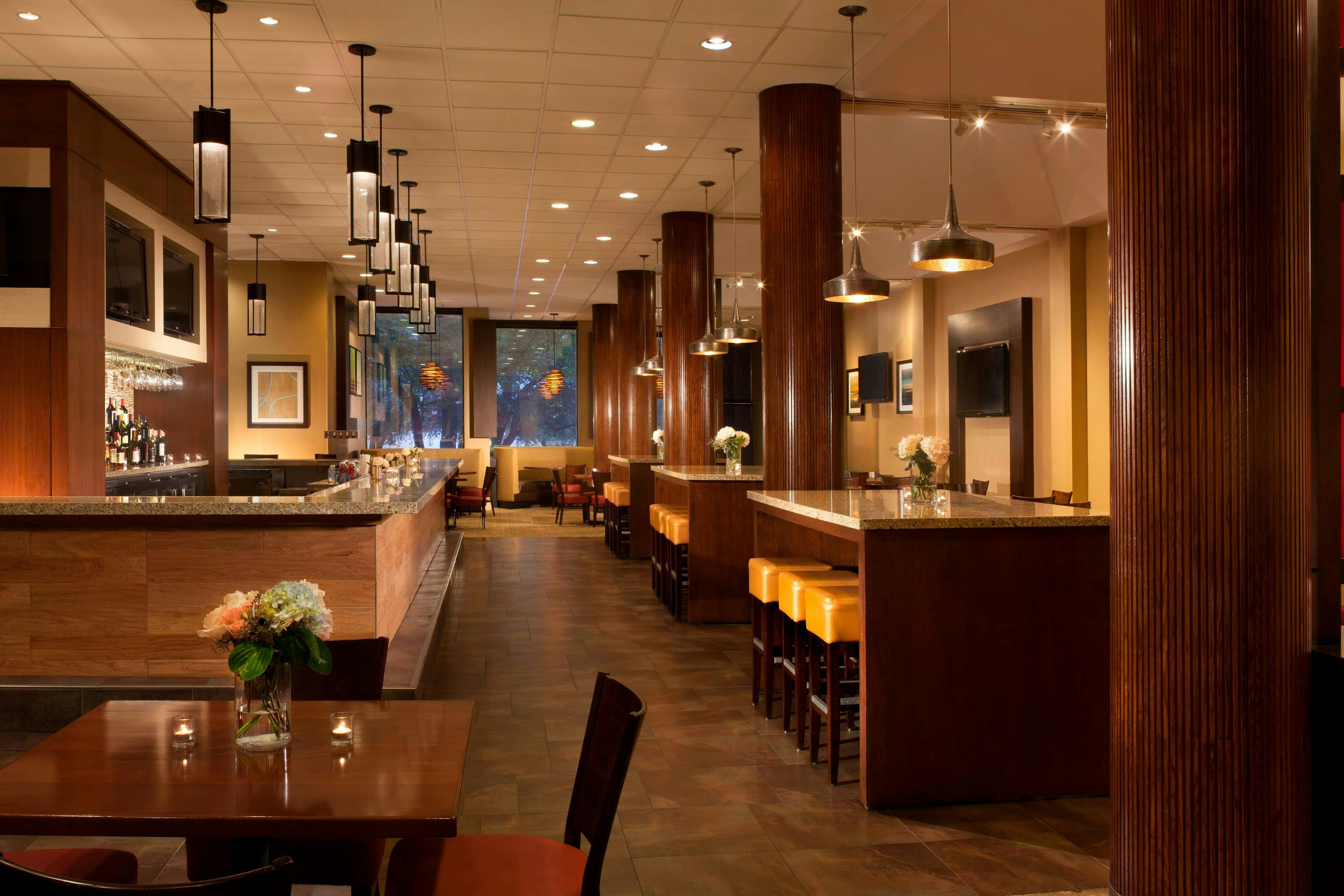 Dallas Fort Worth Airport Marriott 34/60