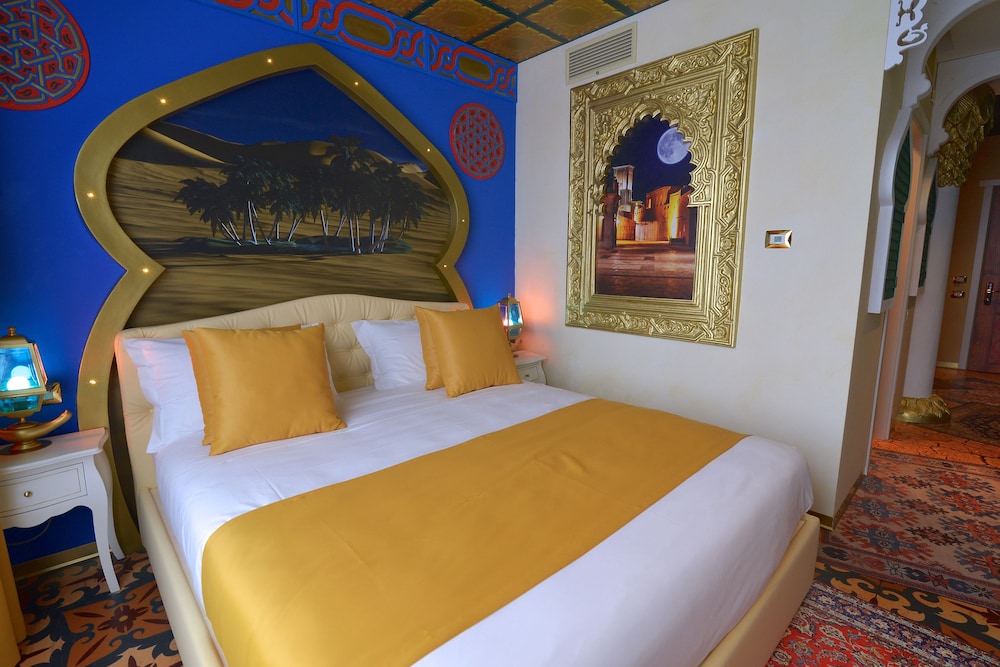 Arabian, King and Twin Beds