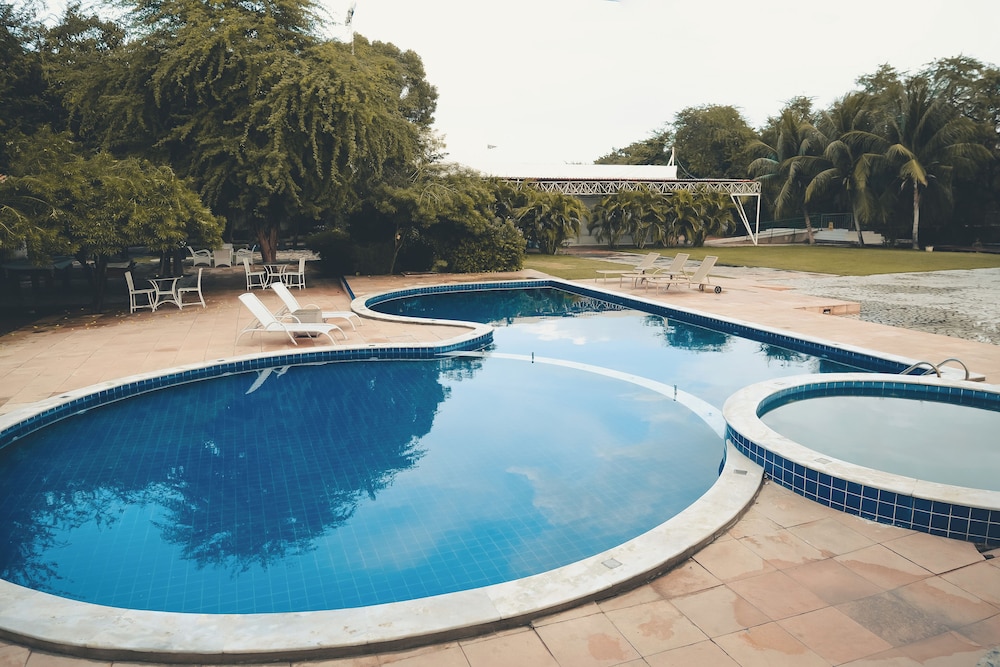 HOTEL VILLAOESTE 25/44