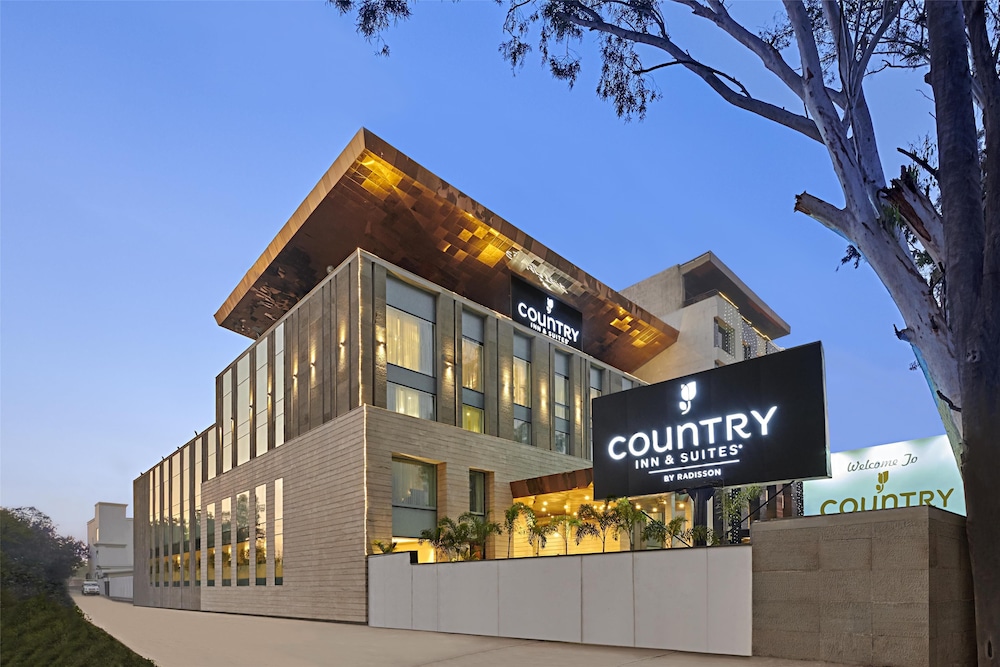 Country Inn & Suites by Radisson Zirakpur 9/63