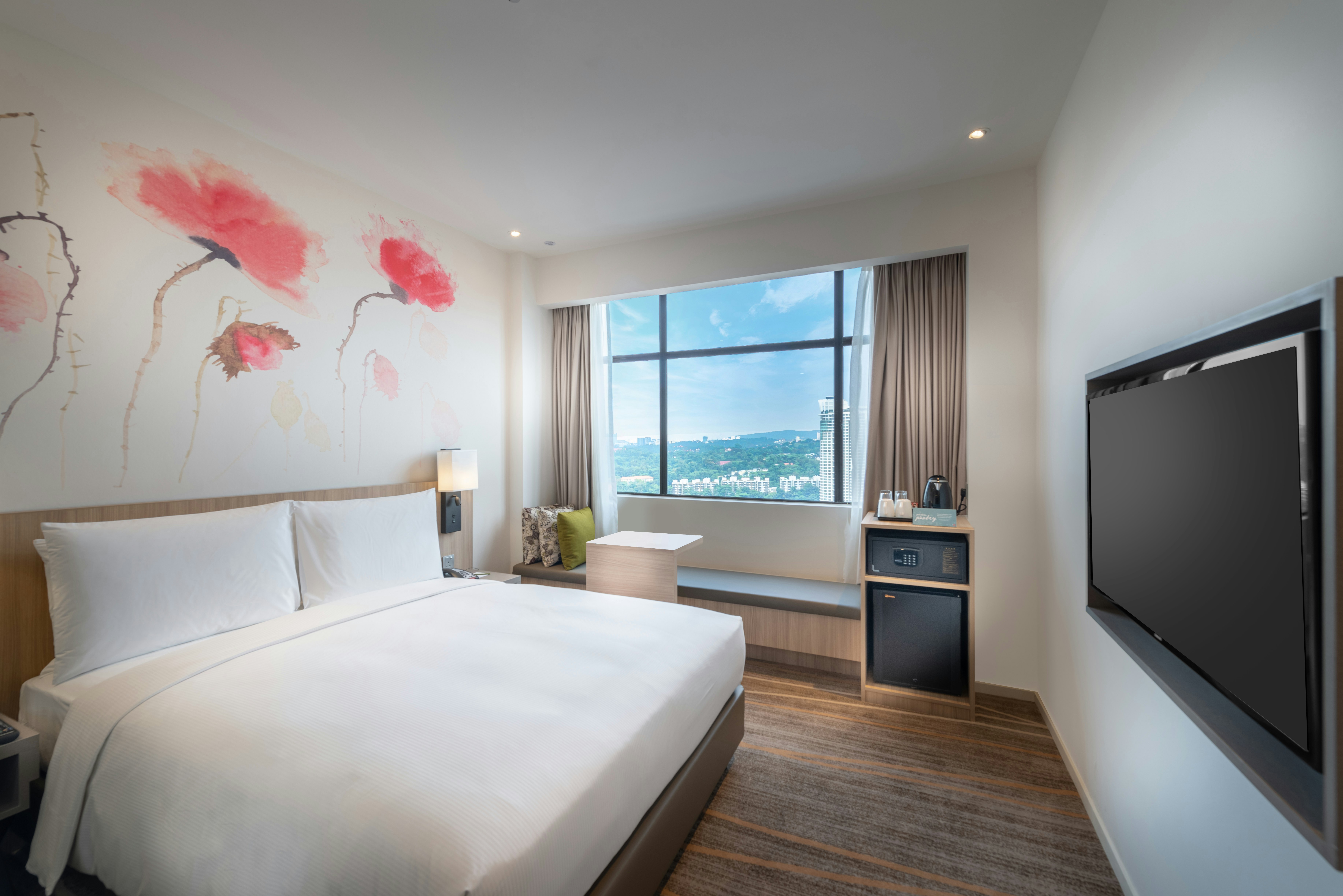 GUEST ROOM, QUEEN BED