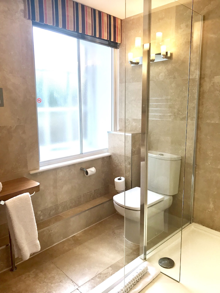 Ennios Boutique Hotel 46/50