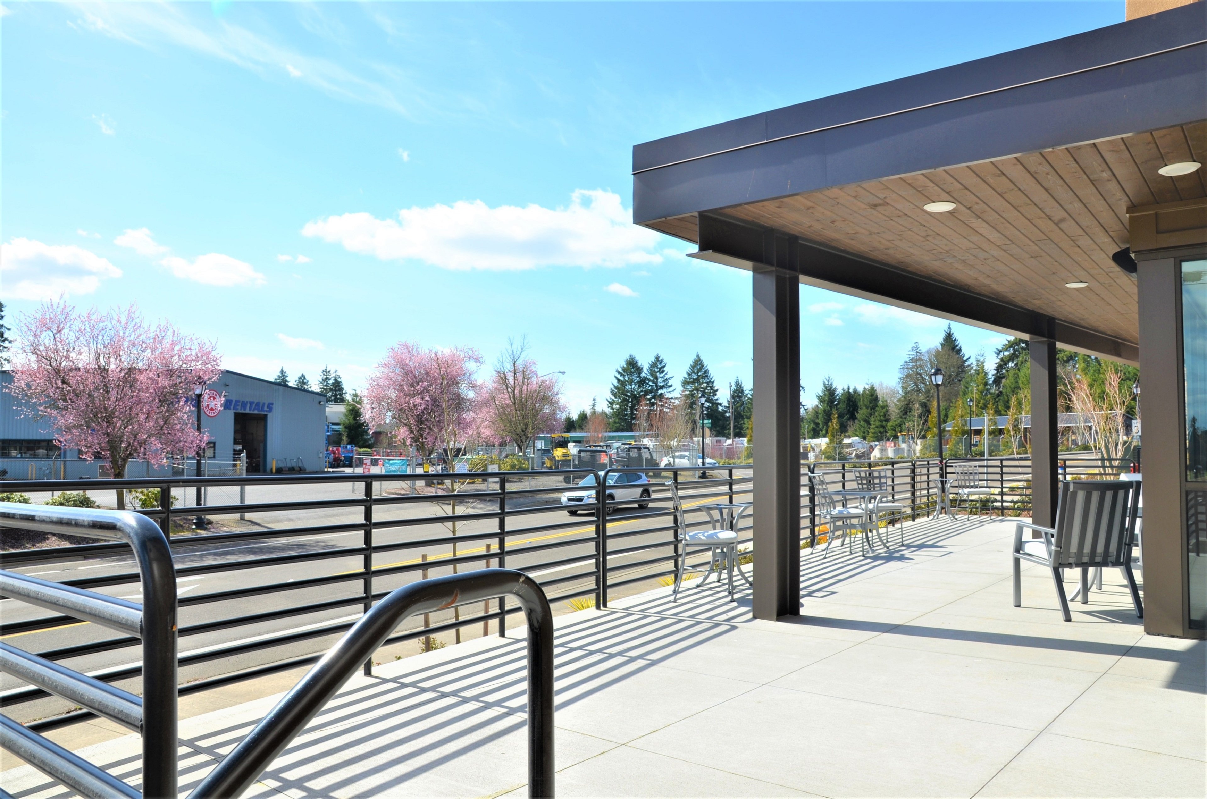 Staybridge Suites Hillsboro South 74/76