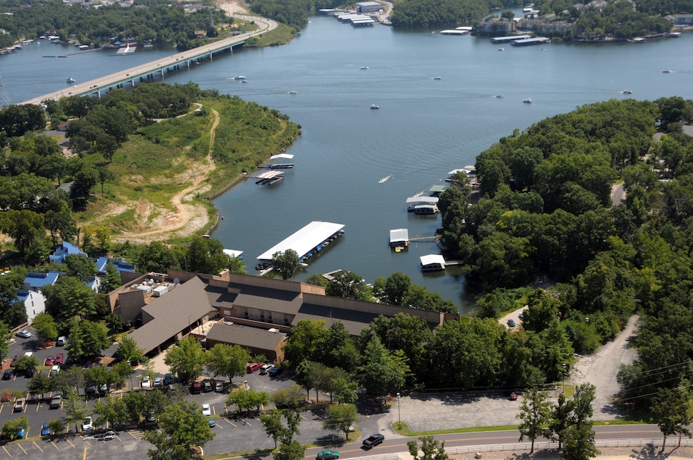 Inn at Grand Glaize 63/69