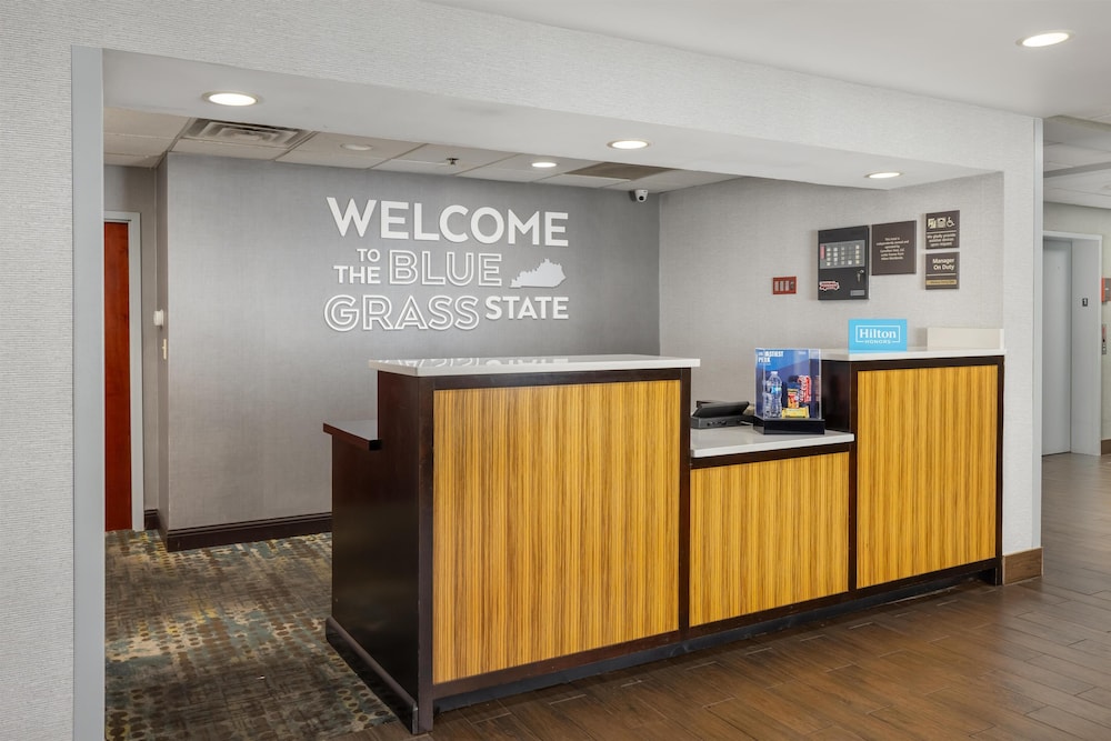 Lobby at Hampton Inn Carrollton, KY, CARROLLTON - KY