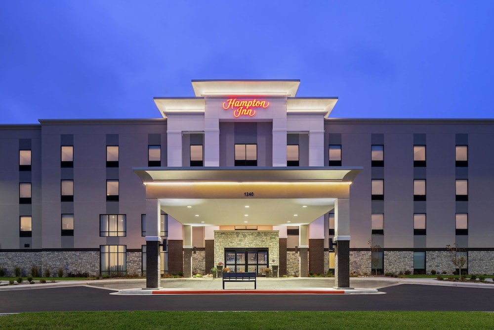 Hampton Inn Sikeston 1/43